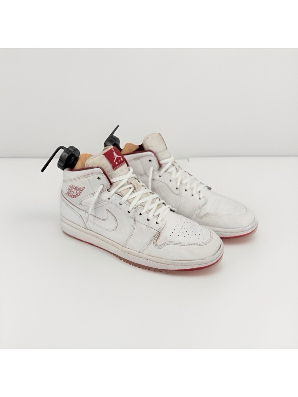 Nike Air Jordan 1 Retro Mid White Gym Red 554724-103 Men's Size 11 OG 2016